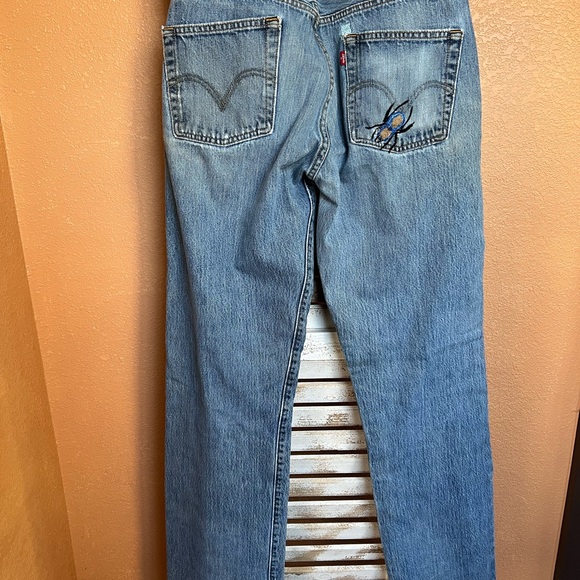 šHOST PICKš RARE! ONE OF A KIND! Leviās 501 Jeans Upcycled Patched Embroidered - Picture 16 of 17